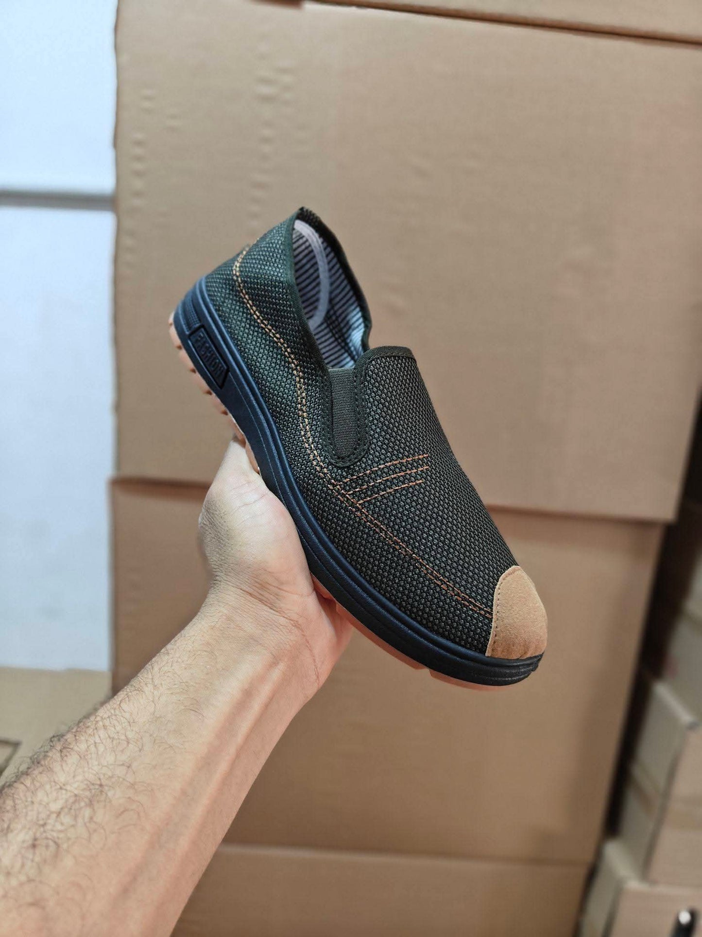 👟 حذاء رجالي سهل الارتداء – راحة تدوم طوال اليوم